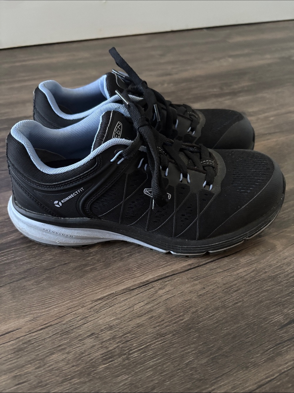KEEN Utility Vista Energy Work Sneakers Women's 7.5 Black Light Blue KonnectFit